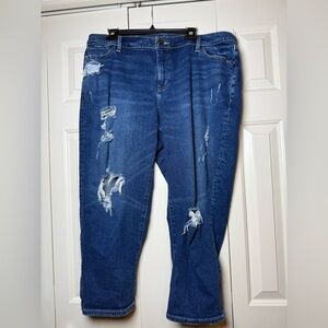Lane Bryant Flex Magic Waistband Mid-Rise Boyfriend Capri Jeans